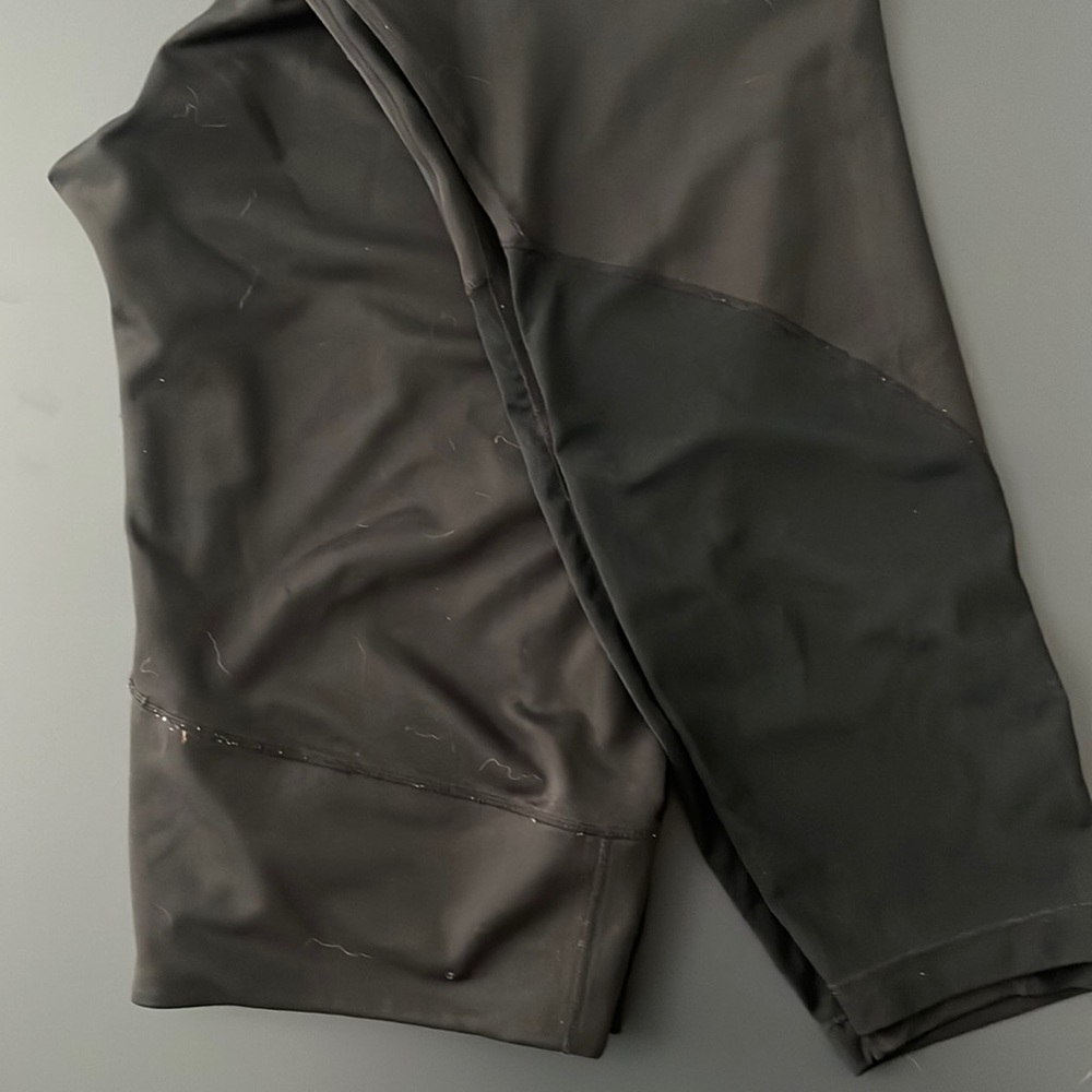 Nike Black Capri Leggings with mesh inserts